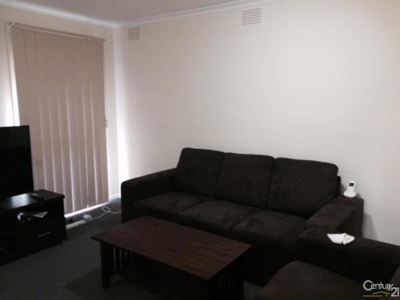 4/3 Briggs Crescent, Noble Park VIC 3174