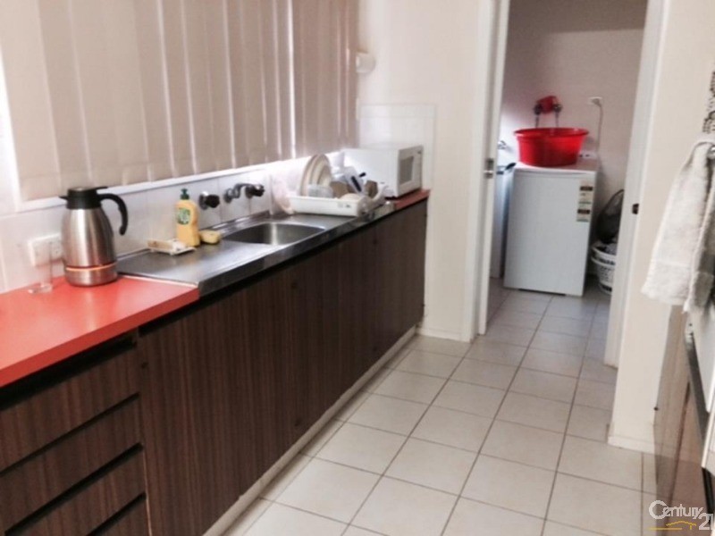 4/3 Briggs Crescent, Noble Park VIC 3174