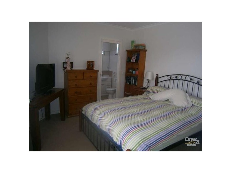 3/2 James Street, Noble Park VIC 3174