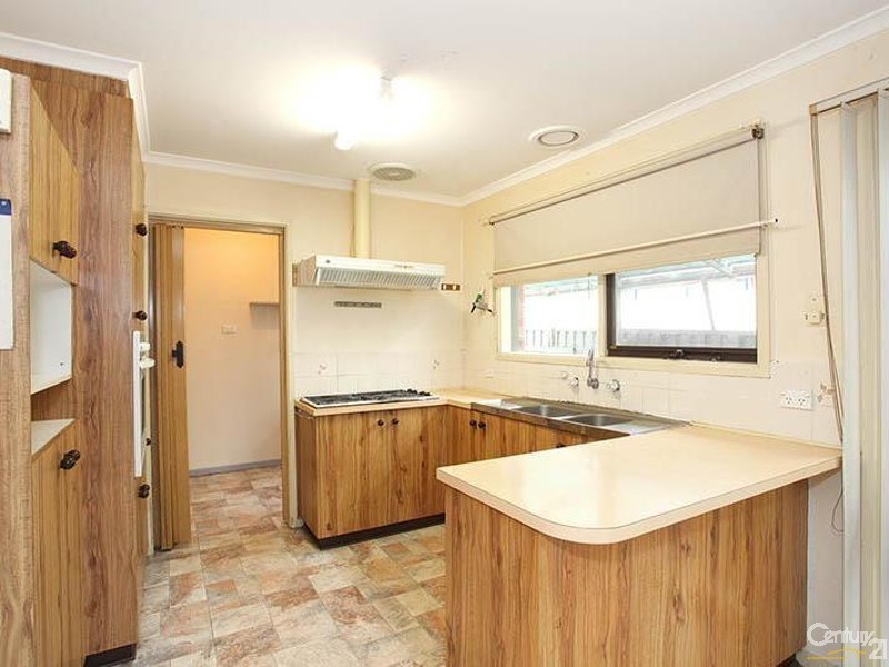 8/99A Athol Road, Springvale South VIC 3172