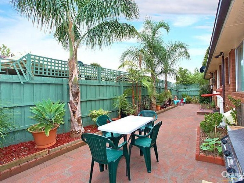 8 Gatum Court, Frankston VIC 3199