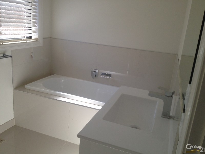 1-4/22 Albert Ave, Springvale VIC 3171