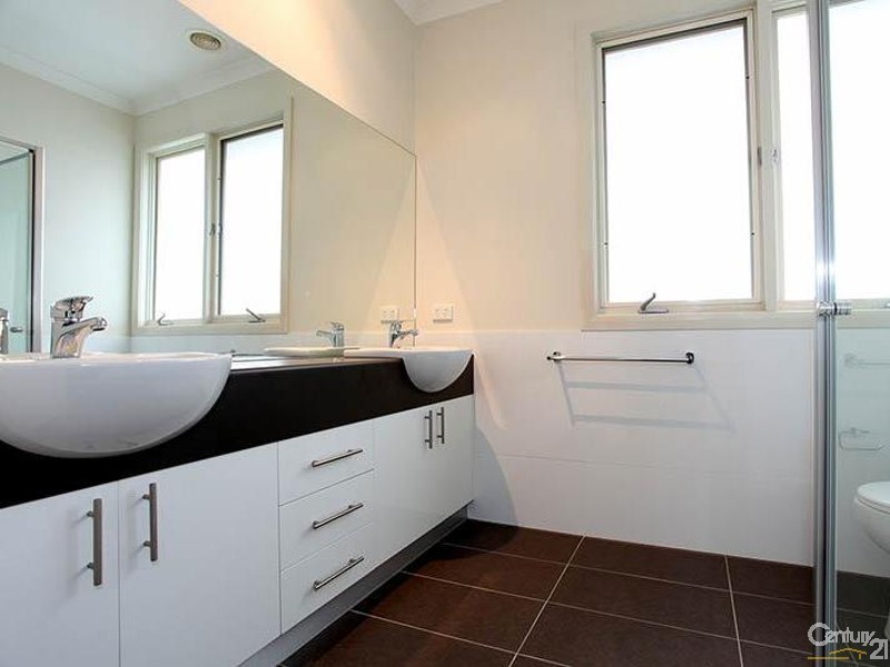 1/29 Forest Park Road, Dingley Village VIC 3172