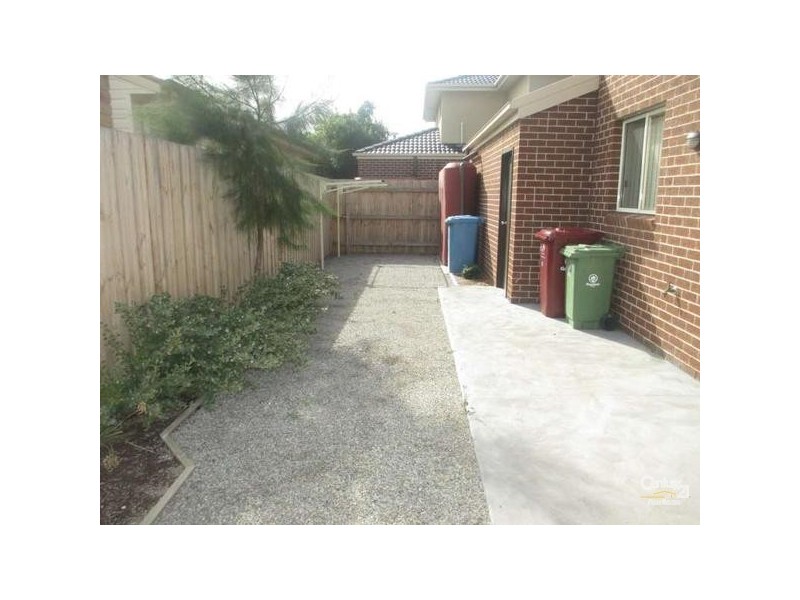 2/6 Henry Street, Noble Park VIC 3174