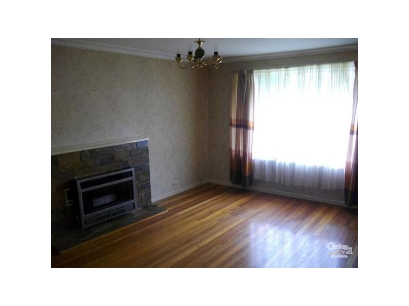 211 Bloomfield Road, Keysborough VIC 3173