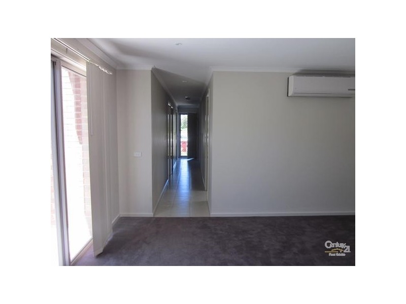 62 Steven Street, Dandenong VIC 3175