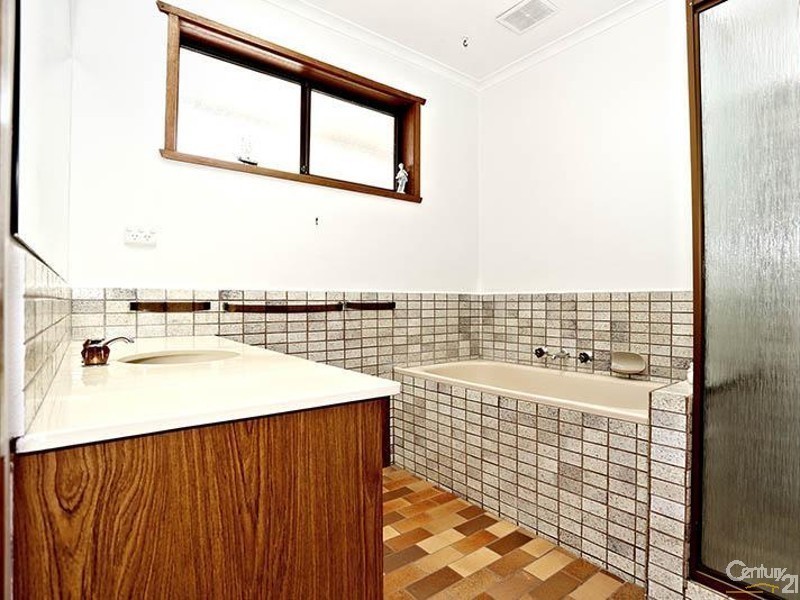 4 Pedder Court, Dandenong North VIC 3175