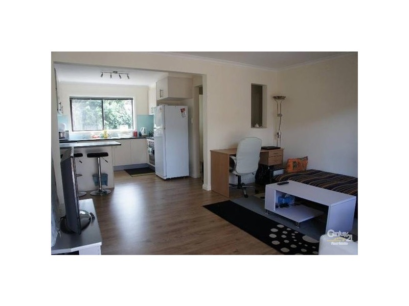 1/490 Haughton Road, Clayton South VIC 3169