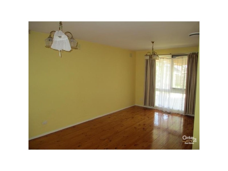 3 Montclair Close, Springvale South VIC 3172