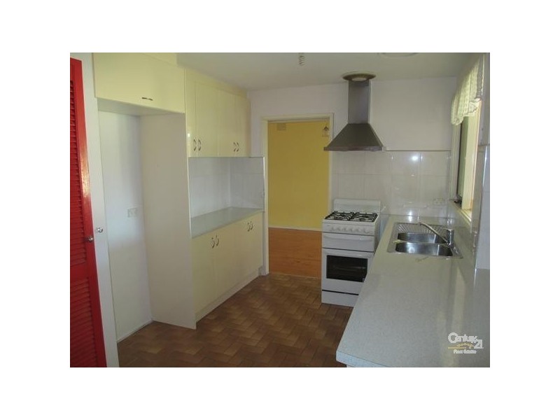 3 Montclair Close, Springvale South VIC 3172