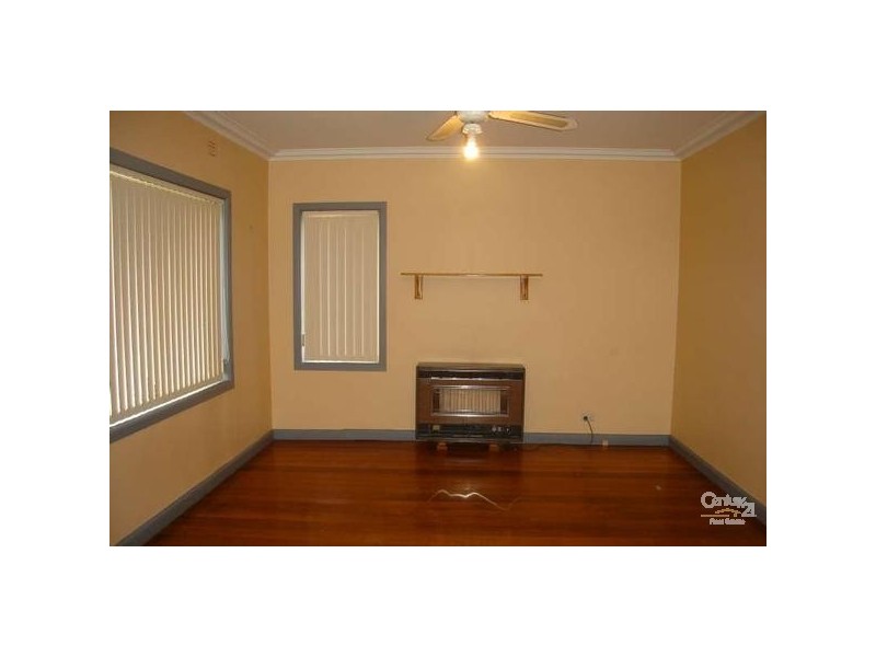 208 Railway Parade, Noble Park VIC 3174