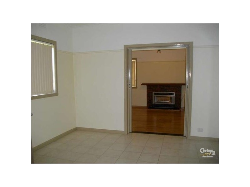 4 Gray Street, Springvale VIC 3171