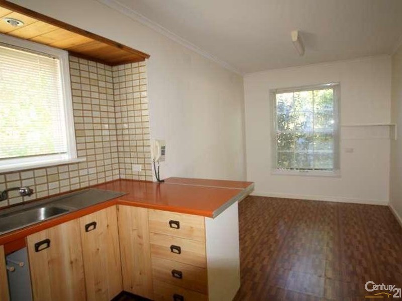 6 Black Court, Noble Park VIC 3174