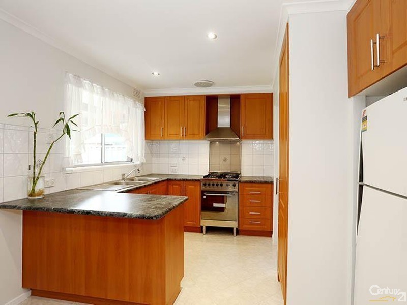 8  Gemini Court, Keysborough VIC 3173