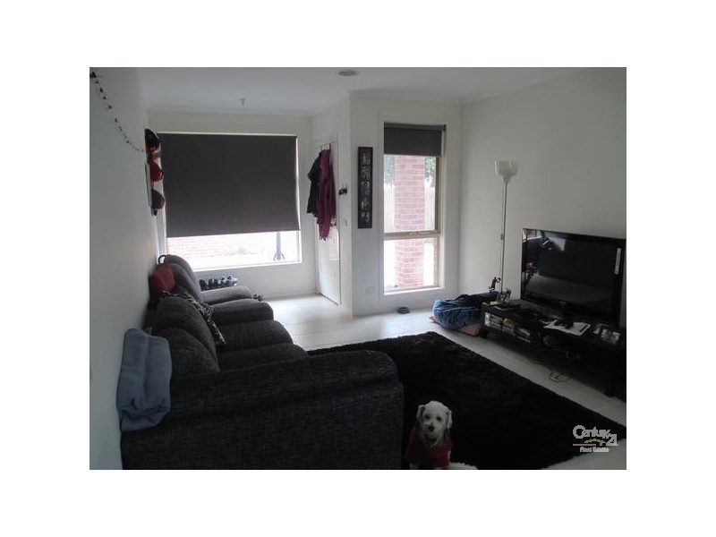 3/6 Wall Street, Noble Park VIC 3174