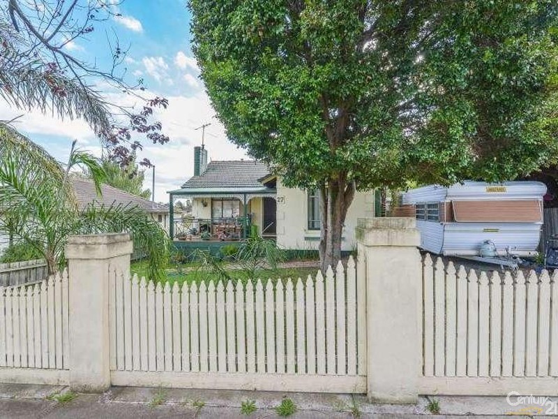 27 Tristania Street, Doveton VIC 3177