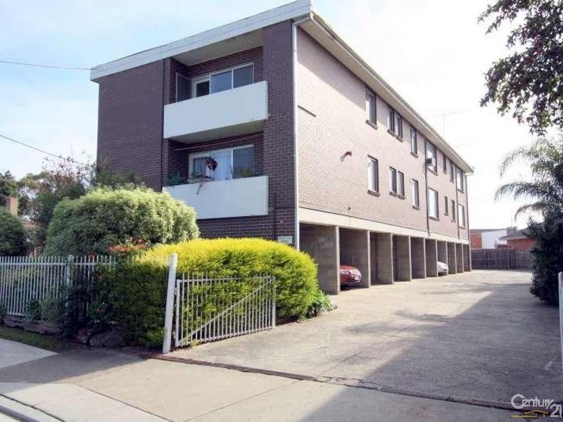 2/4 Roberts Street, Noble Park VIC 3174