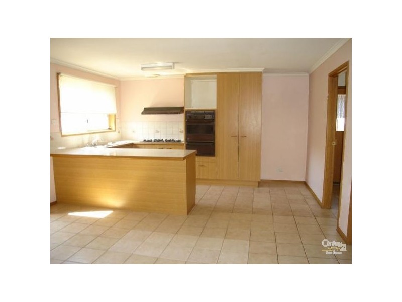 40 Vella Court, Springvale South VIC 3172