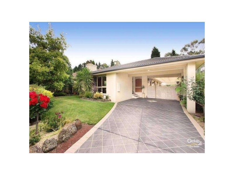 113 Wallace Road, Wantirna South VIC 3152