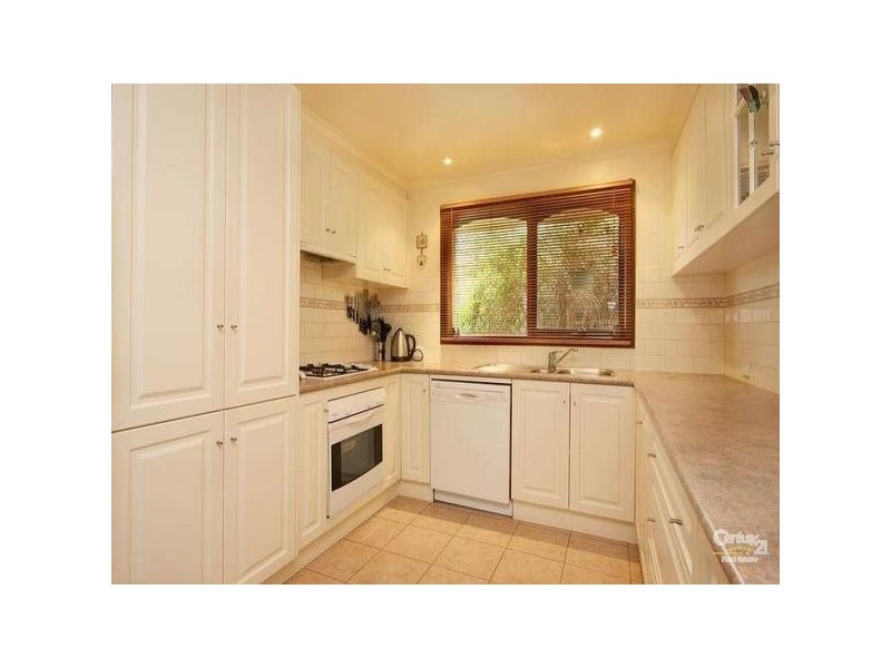 113 Wallace Road, Wantirna South VIC 3152