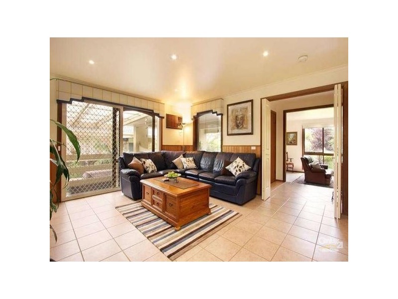 113 Wallace Road, Wantirna South VIC 3152