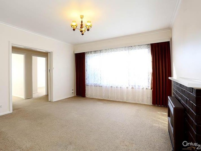 6  Haresta Ave, Dandenong VIC 3175