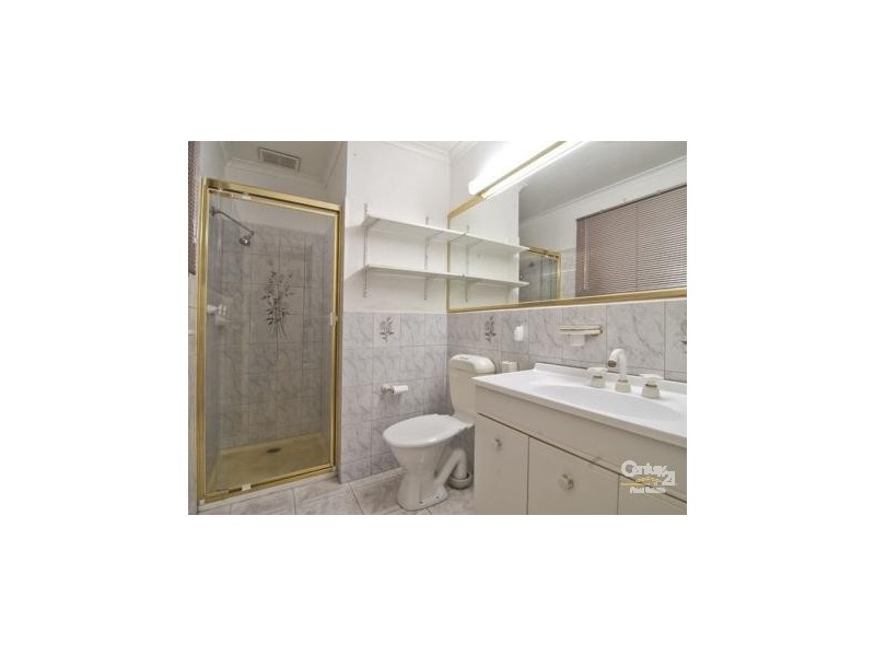 15 Stradbroke Court, Noble Park North VIC 3174