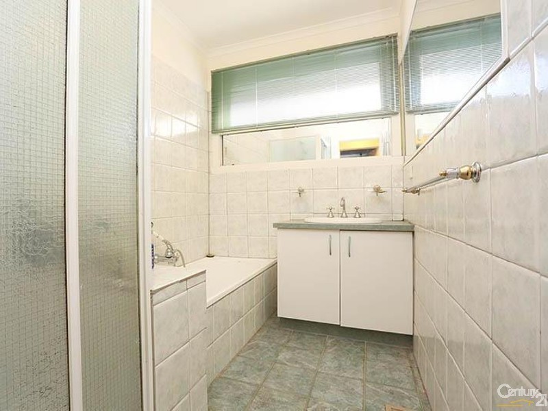 23 Monash Cres, Clayton South VIC 3169