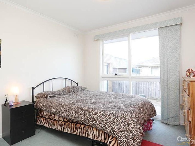 23 Monash Cres, Clayton South VIC 3169