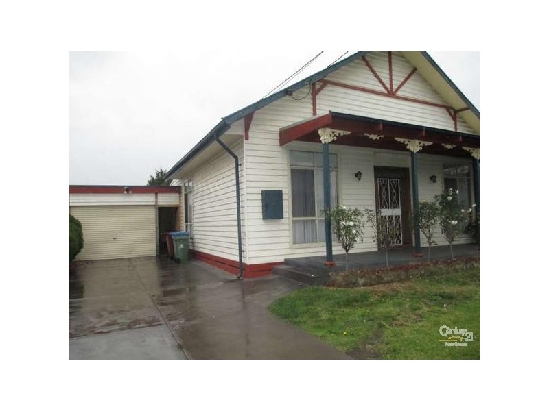 2 Simpson Street, Noble Park VIC 3174