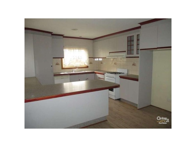 2 Simpson Street, Noble Park VIC 3174