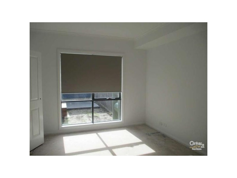 2/35 Alexander Street, Hallam VIC 3803