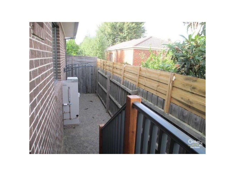 2/35 Alexander Street, Hallam VIC 3803