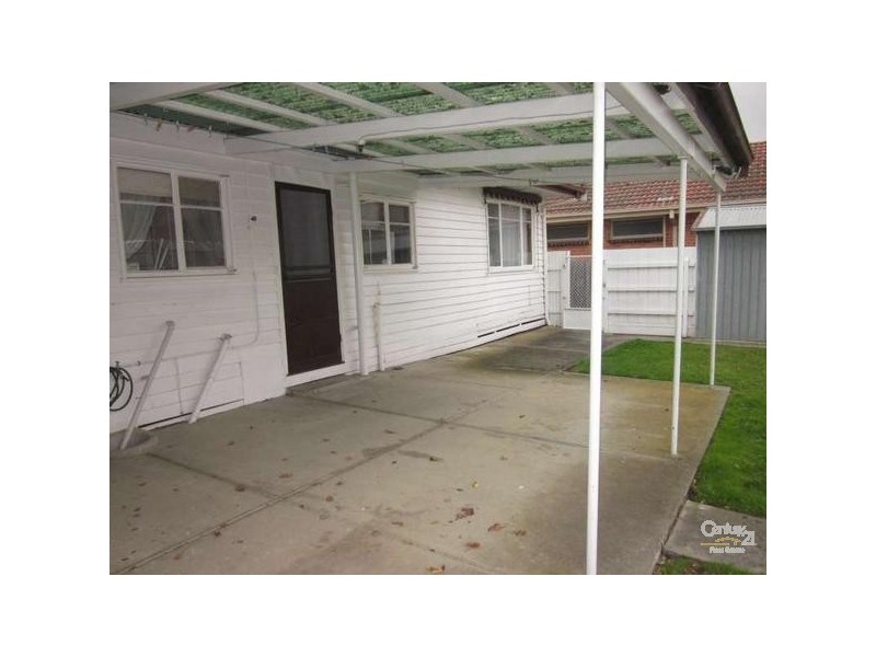 60 Kelvinside Road, Noble Park VIC 3174