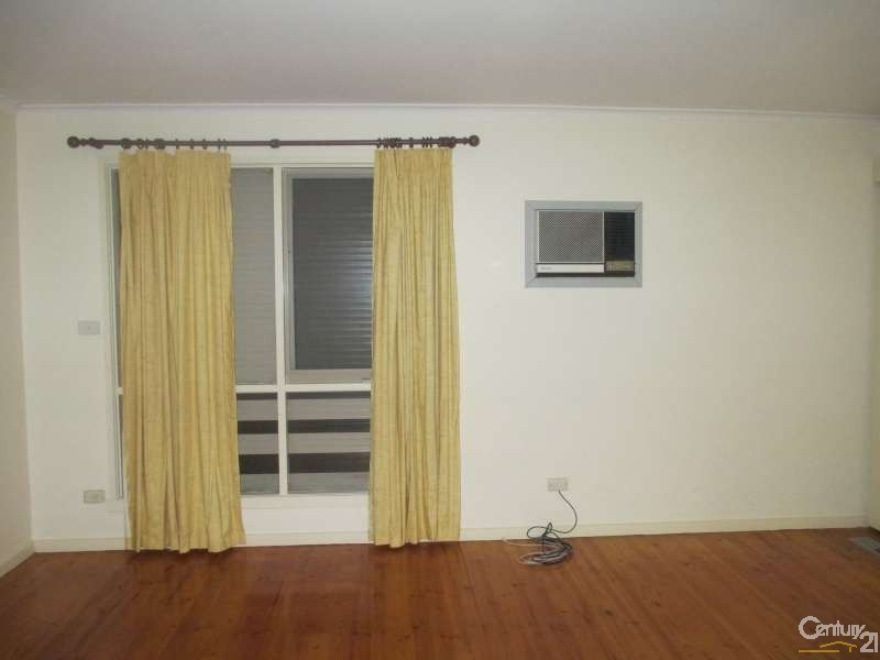 35 Eagle Drive, Noble Park North VIC 3174