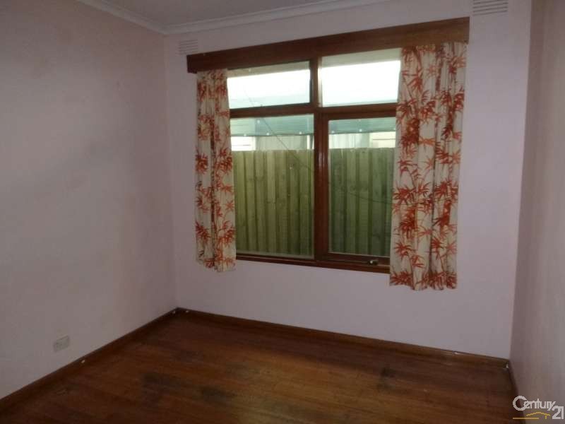 14 Glendale Road, Springvale VIC 3171