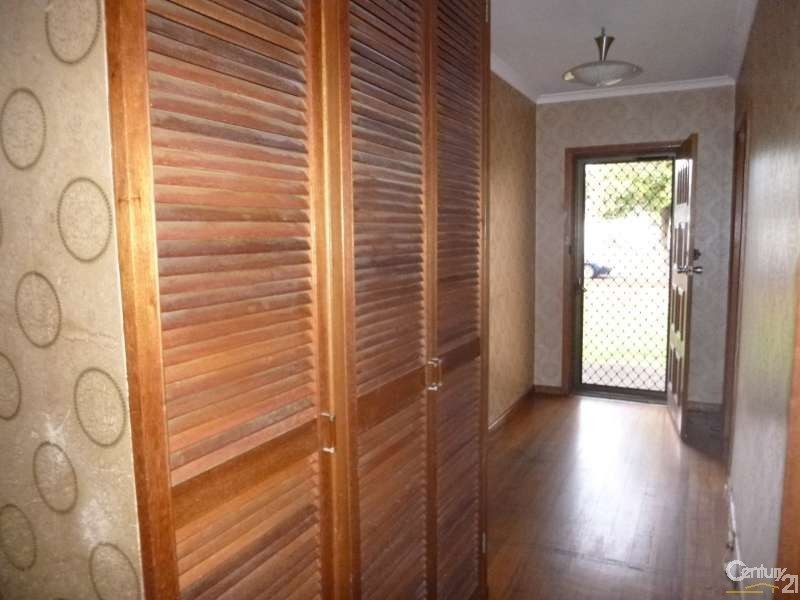 14 Glendale Road, Springvale VIC 3171