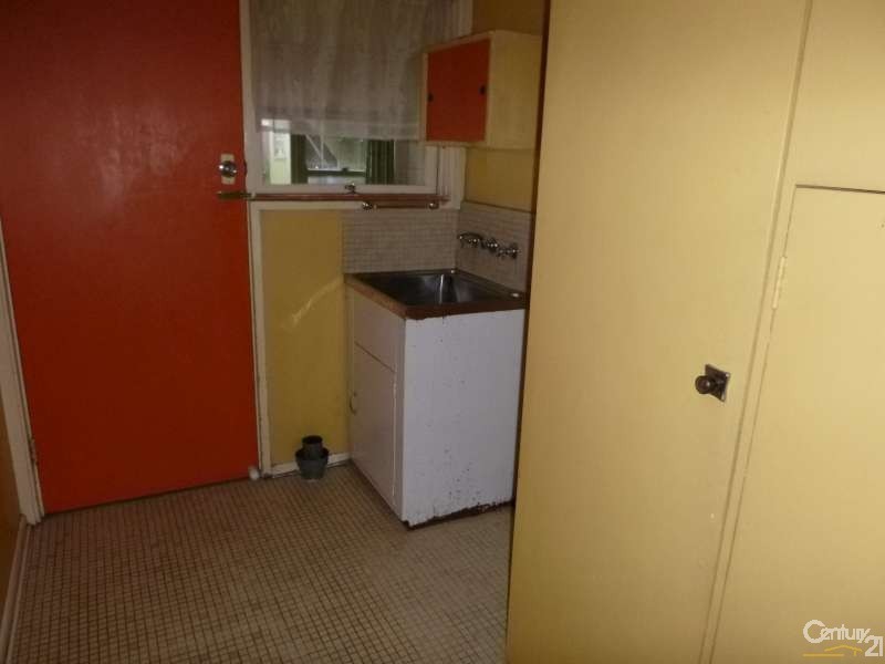 14 Glendale Road, Springvale VIC 3171