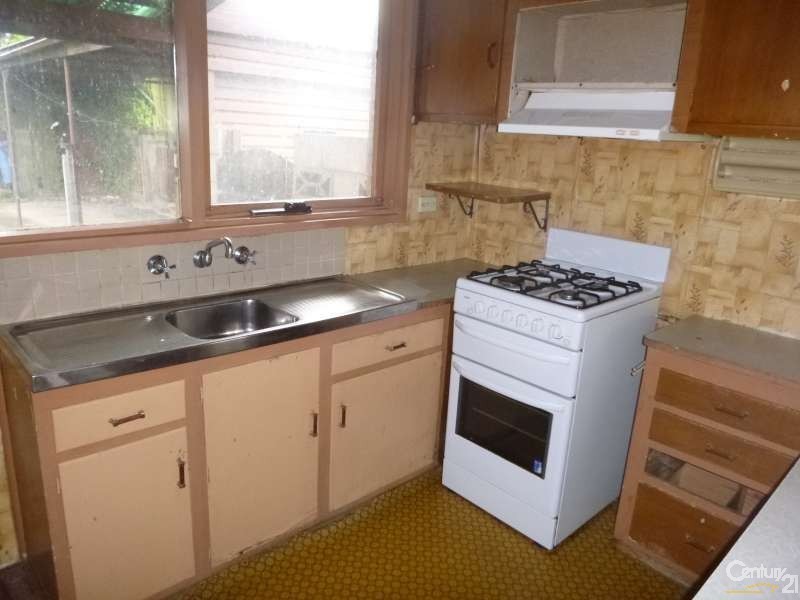 14 Glendale Road, Springvale VIC 3171