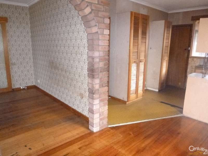 14 Glendale Road, Springvale VIC 3171