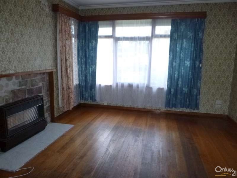 14 Glendale Road, Springvale VIC 3171