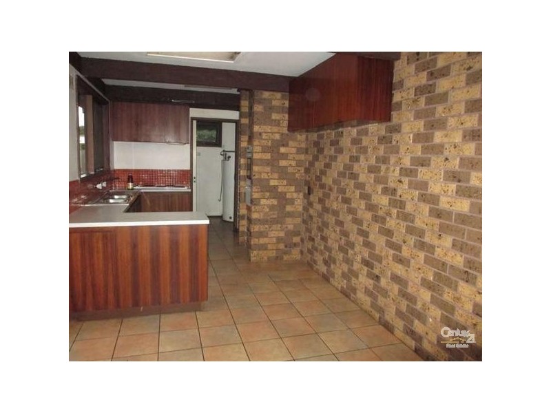 4 Carnaby Way, Springvale South VIC 3172