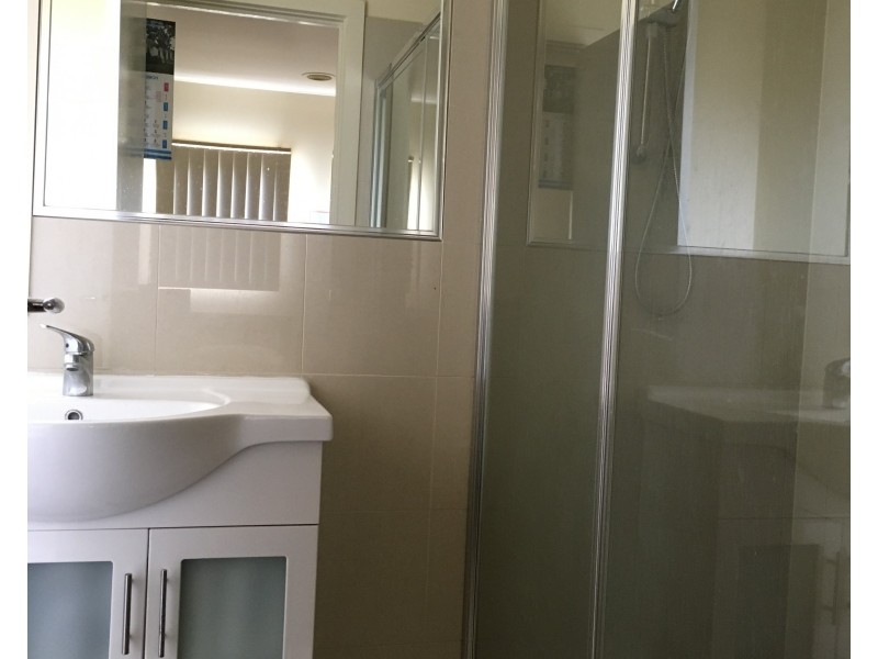 1/699-701 Heatherton Road, Clayton South VIC 3169