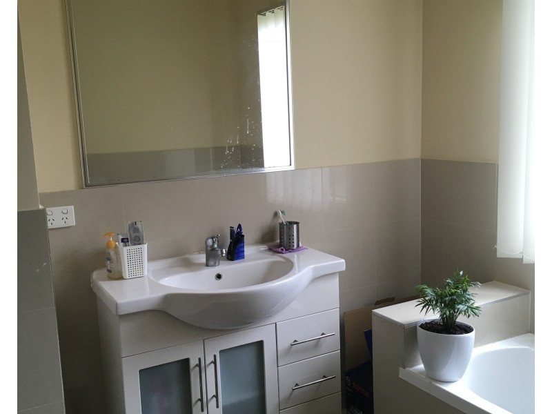 1/699-701 Heatherton Road, Clayton South VIC 3169