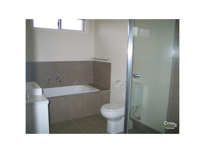 4/25 Leman Crescent, Noble Park VIC 3174