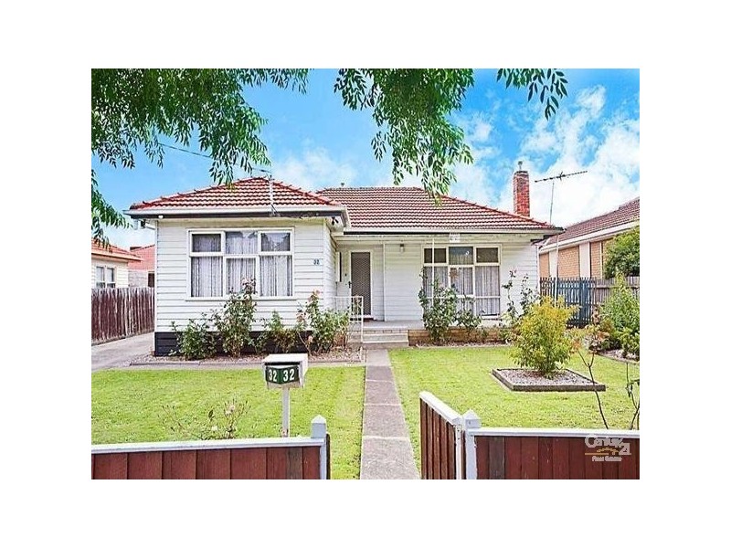 32 Main Road, Clayton South VIC 3169