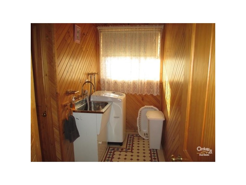 26 Lawn Road, Noble Park VIC 3174