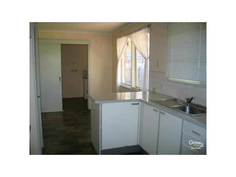 15 Shaftesbury Court, Keysborough VIC 3173