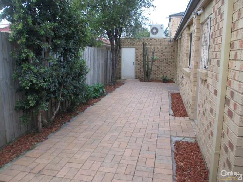 2/82 Corrigan Road, Noble Park VIC 3174