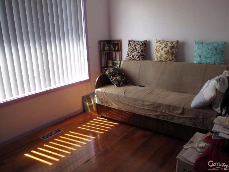 1 Waddington Crescent, Springvale South VIC 3172